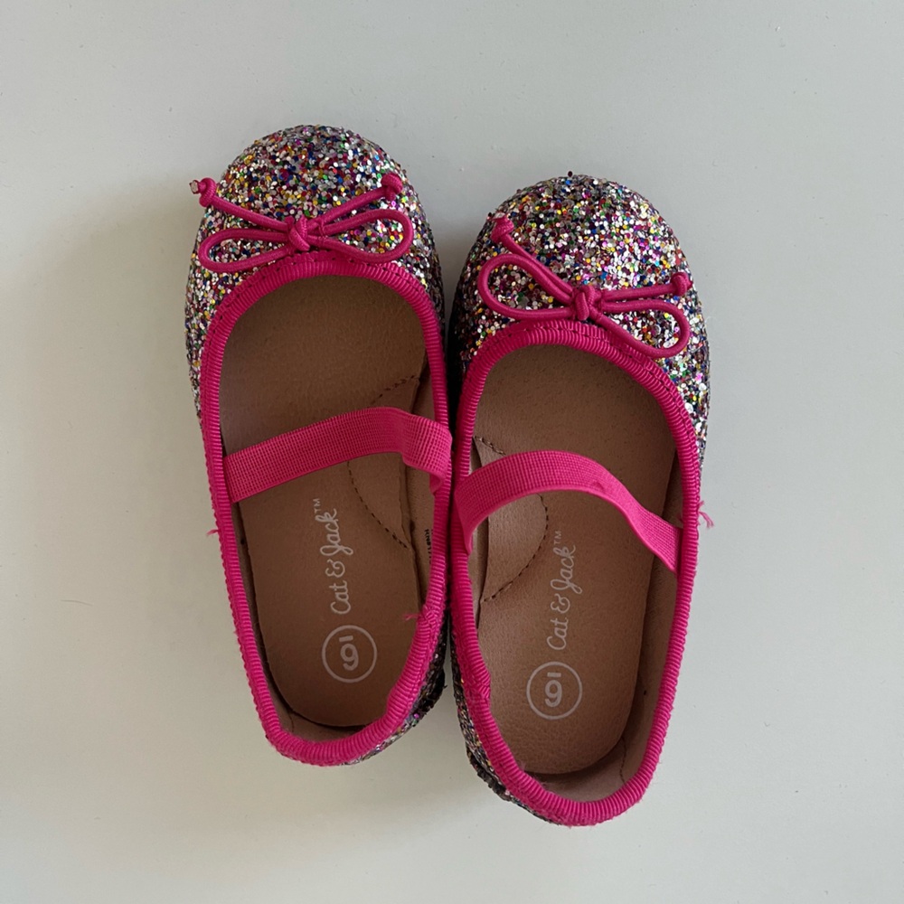 NWOT Cat and Jack Glitter Ballet Flats size 6